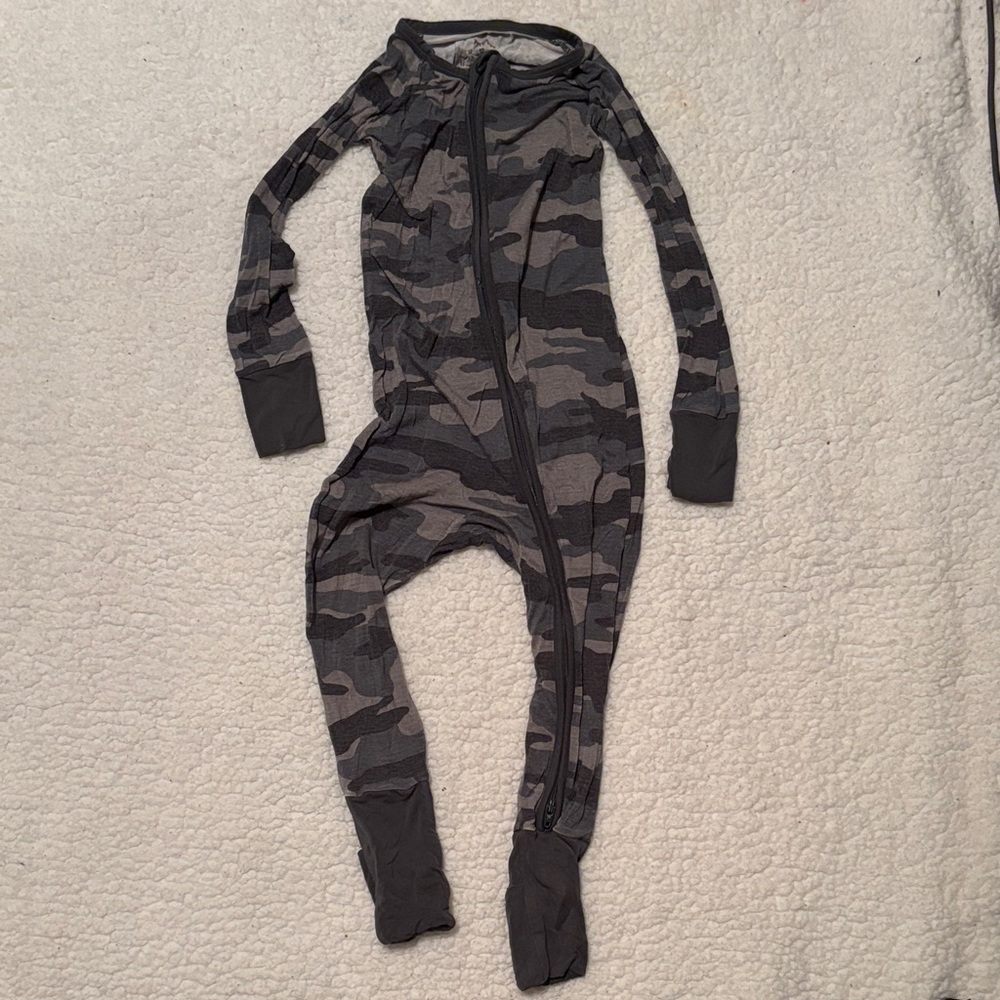 Little Sleepies Vintage Camo Zippy